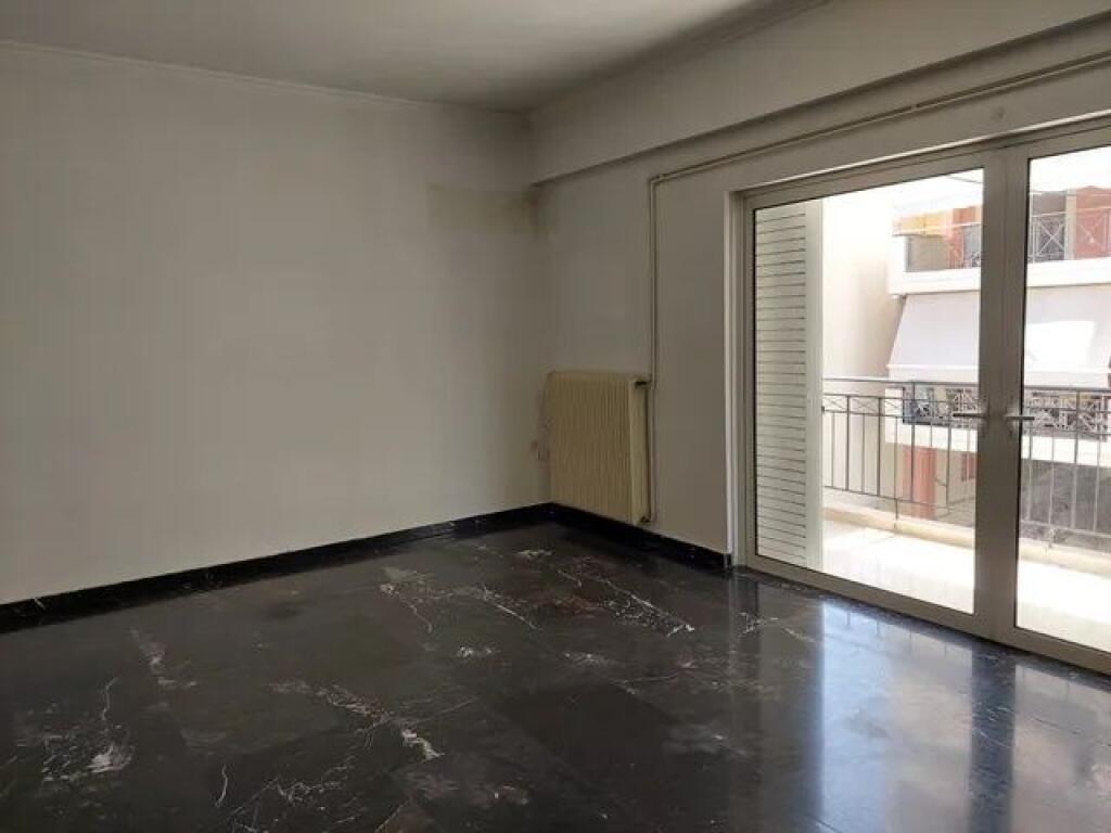 Zyre Me Qera 2+1 Tek Mine Peza (ID BZ2725) Tirane