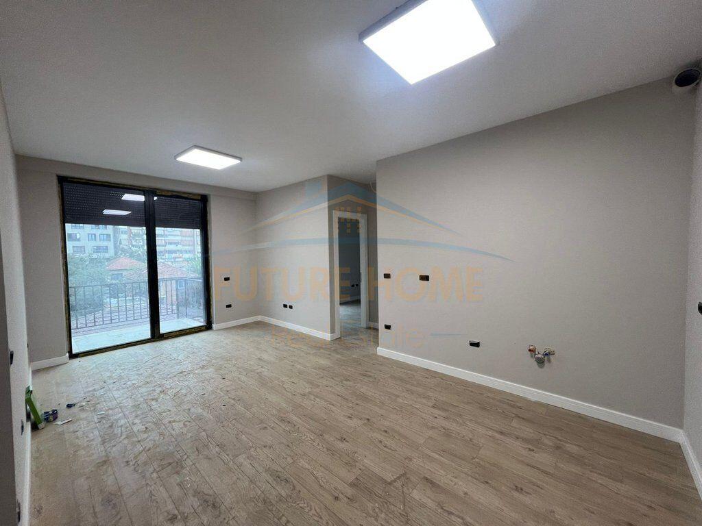 For Rent, Business Premises, New Market