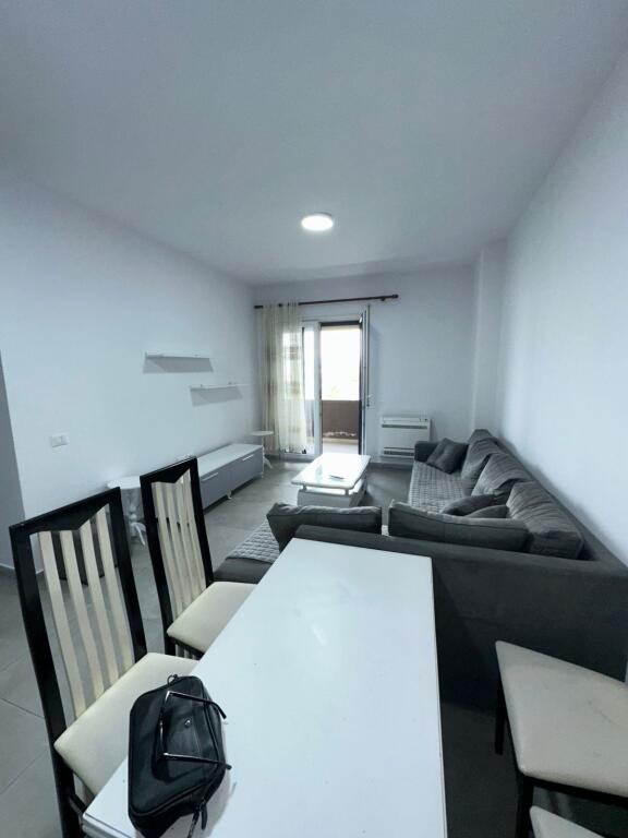 🏡 APPARTAMENTO IN AFFITTO * 2+1+2 con balcone