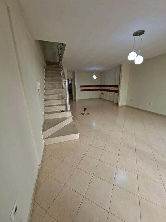 SHITET APARTAMENT DUPLEX 3+1+2 KODRA E DIELLIT 280.000 EURO