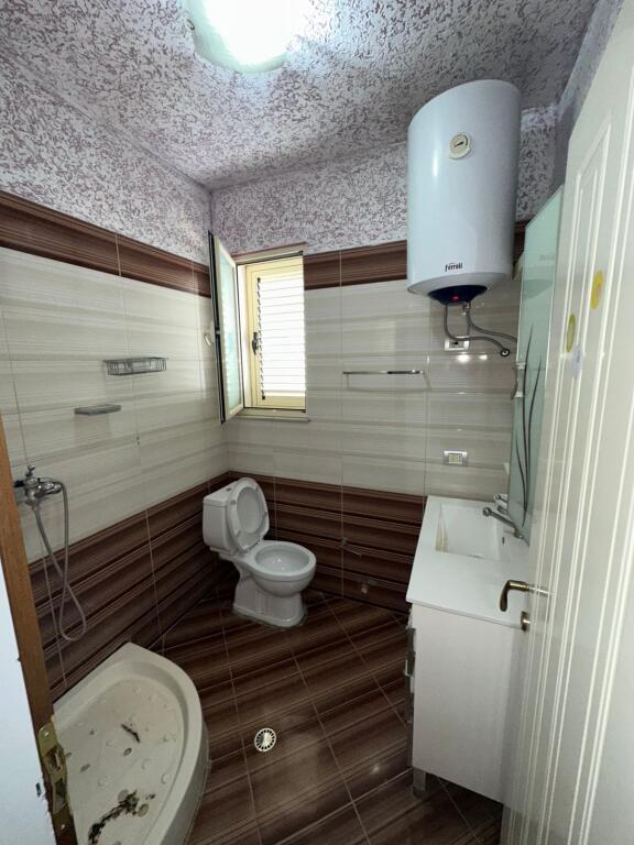 🏡 APPARTAMENTO IN AFFITTO 1+1+Balcone