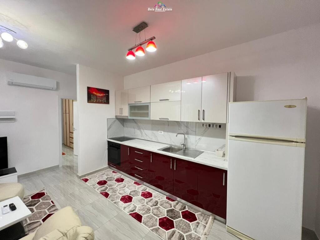 Apartament Me Qera 1+1 Tek Zogu i Zi (ID B2101330) Tirane
