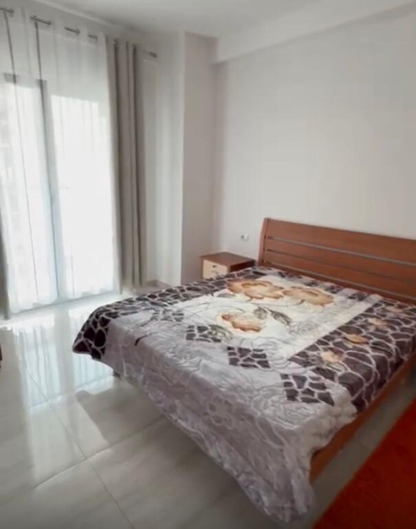 Apartament 1+1,Zogu i Zi!