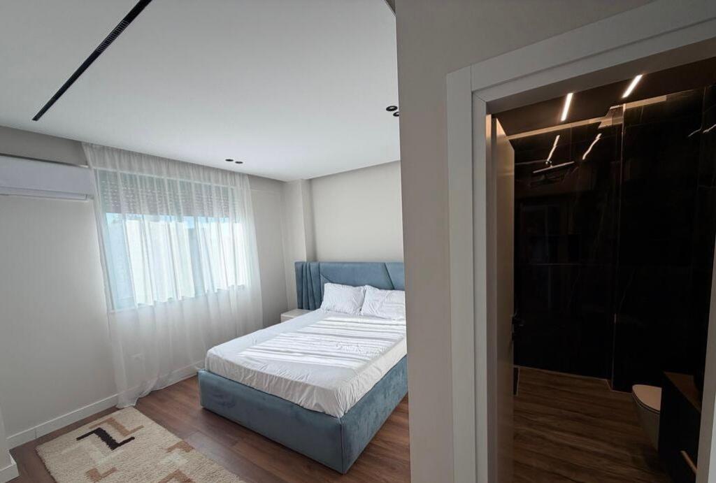 Apartament Modern 2+1+2 me Qira në Zonën e Hoxha Tahsim