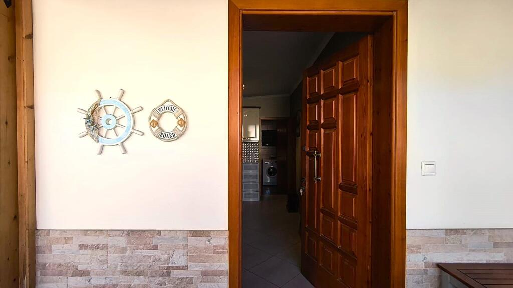 Apartament komod 1+1 dhe KOPSHT, vetëm pak hapa larg detit dhe një shëtitje të shkurtër nga qendra e qytetit