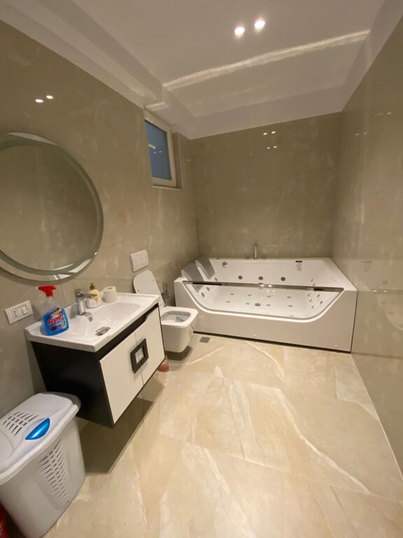 For rent 3+2 penthouse +parking lake that 1999 ru