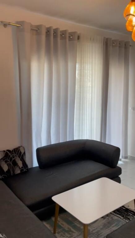 Apartment 1+1Zogu i Zi for rent