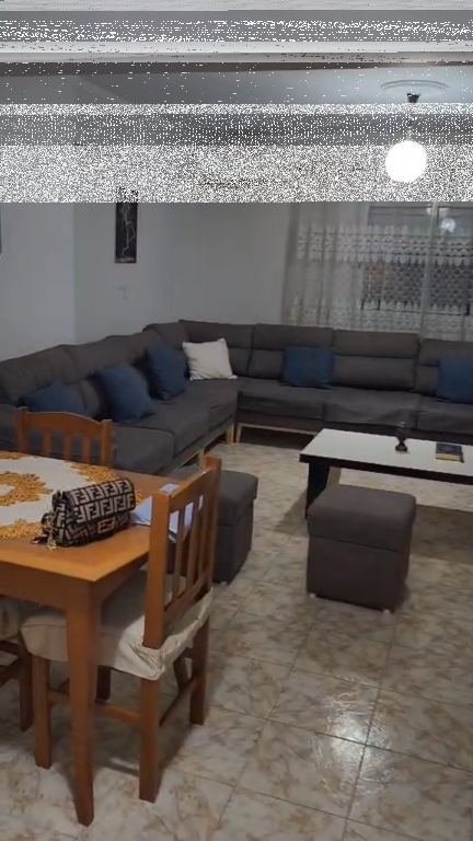 Apartment 2+1, Laprake!