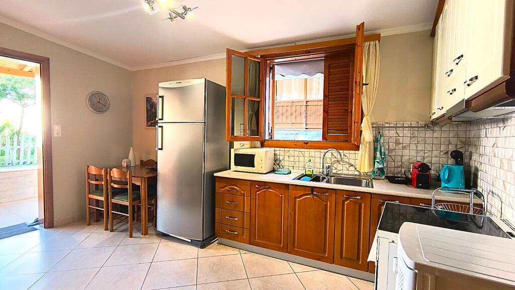 Apartament komod 1+1 dhe KOPSHT, vetëm pak hapa larg detit dhe një shëtitje të shkurtër nga qendra e qytetit