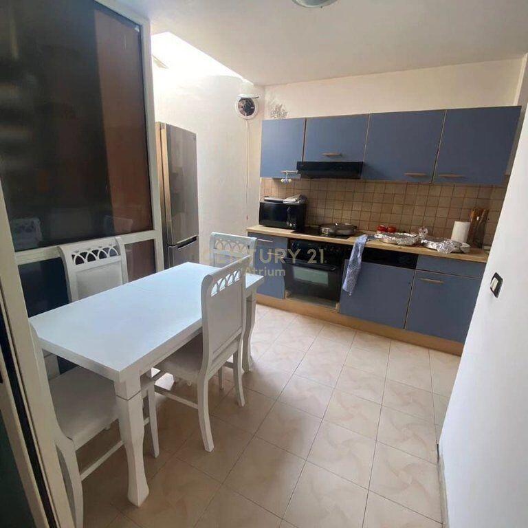 SECOND FLOOR OF A VILLA FOR RENT IN BRRYL