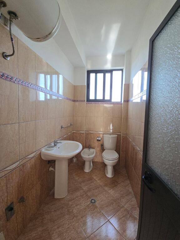 FOR RENT THIRD FLOOR 2+1+2 OF A PRIVATE VILLA IN RRASHBULL DURRES