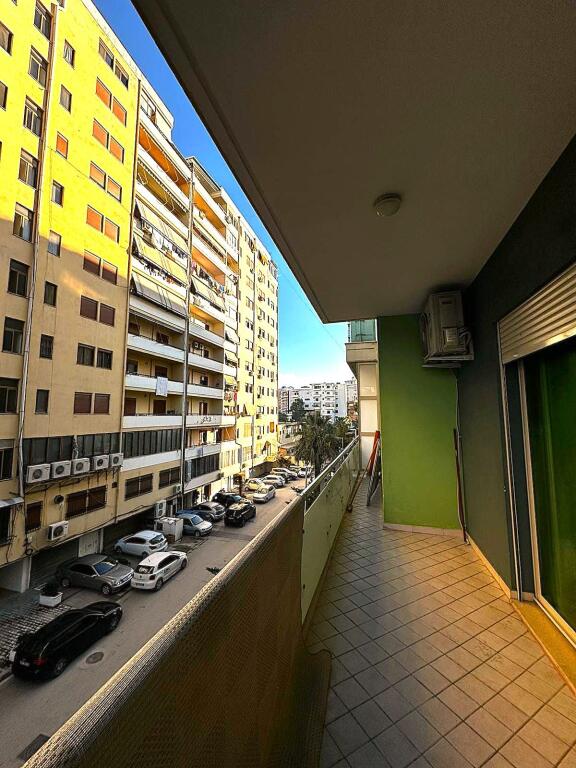 Accogliente trilocale in VENDITA sul Boulevard Green Towers Residence