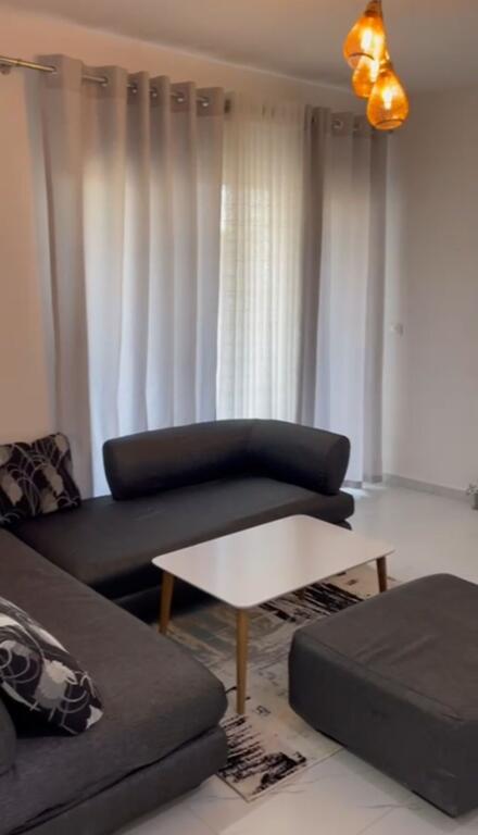 Apartment 1+1Zogu i Zi for rent