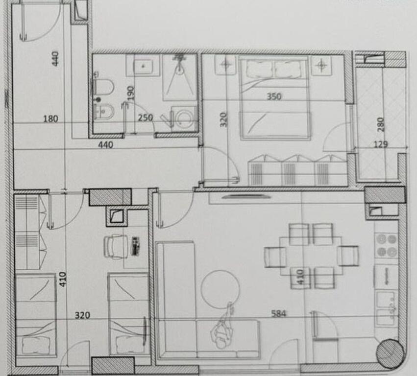 Apartament 2+1 per shitje ne Kamez.