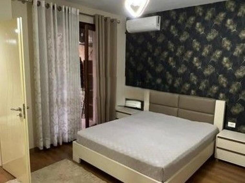 Apartment 2+1+2 for Rent near Botanical Garden, Tirana