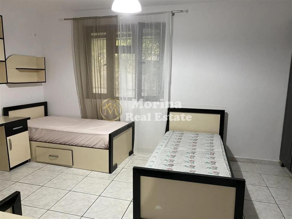 Qera, Hyrje Private 2+1,Kombinat, 400 euro/muaj