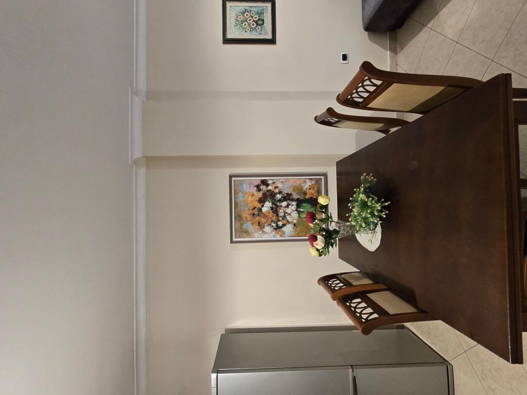 Jepet apa me qira 2+1+2 Bllok