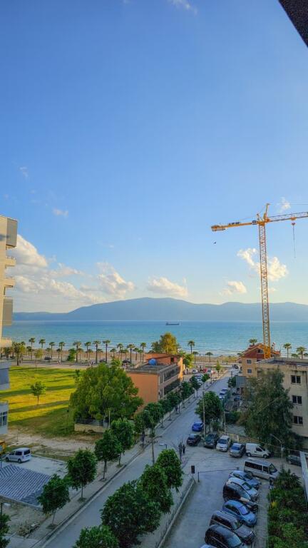 2 studi con vista mare in vendita a Vlore