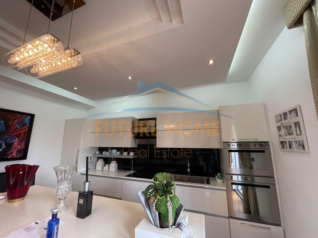 Qera, Apartament 2+1, Bllok