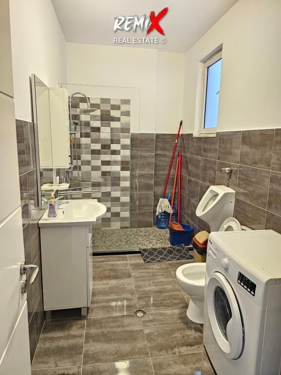 CASA 2+1 IN AFFITTO SULLA SPIAGGIA DI DURRËS