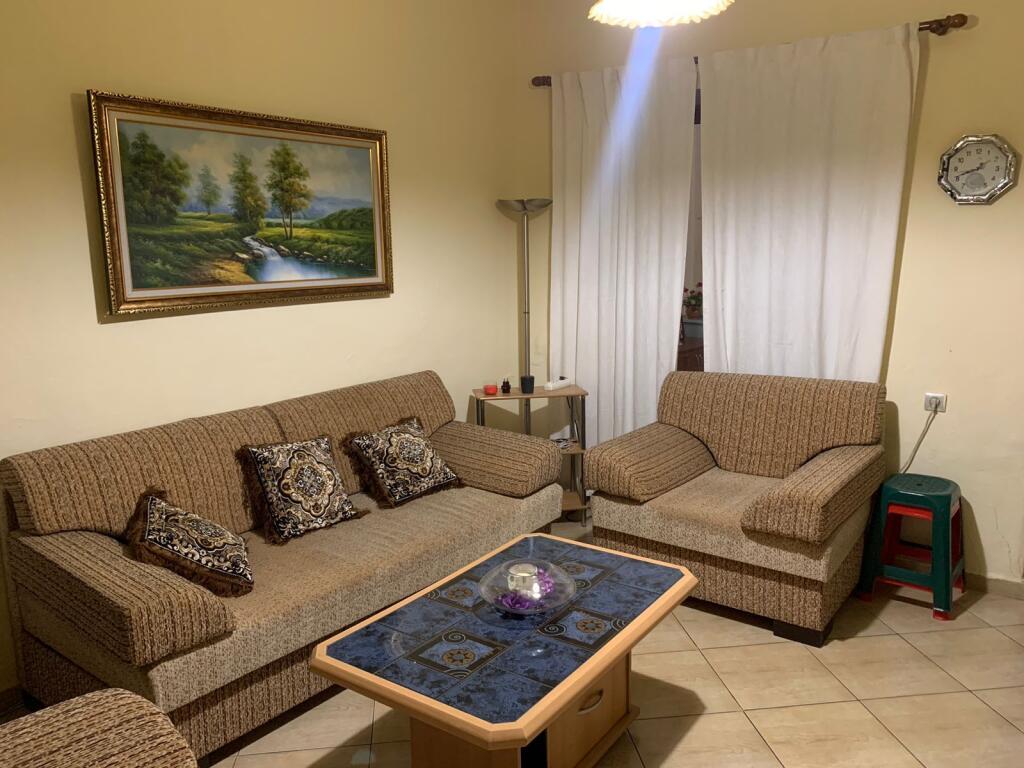 Apartament 1+1 per qira tek Rruga Siri Kodra.