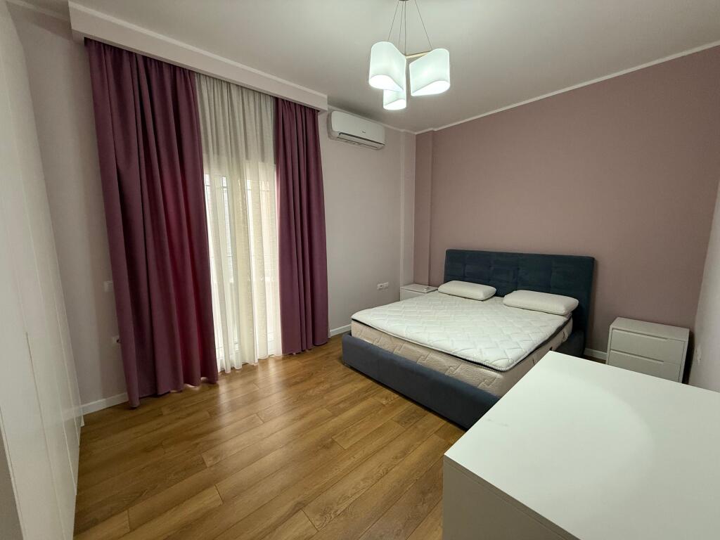 Apartament kat vile 4+1 për Qira