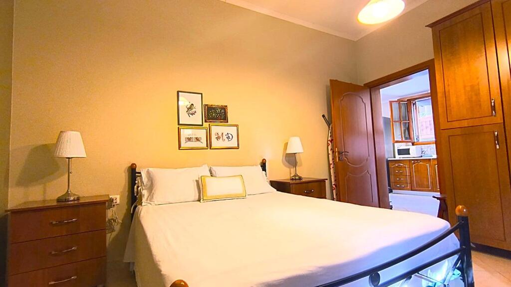 Apartament komod 1+1 dhe KOPSHT, vetëm pak hapa larg detit dhe një shëtitje të shkurtër nga qendra e qytetit