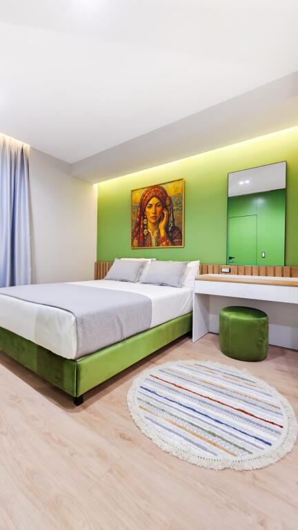 2 studi con vista mare in vendita a Vlore