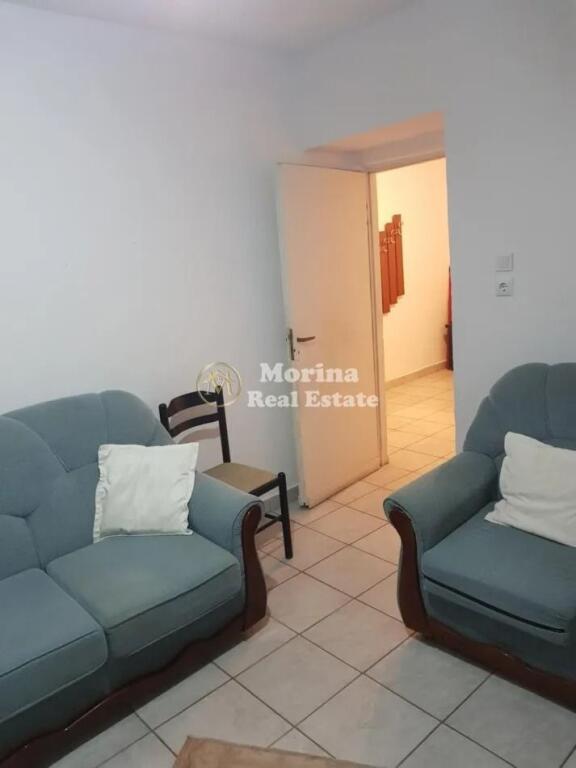 Qera, Apartament 1+1 Rruga 5 Maji 350 euro/ muaji