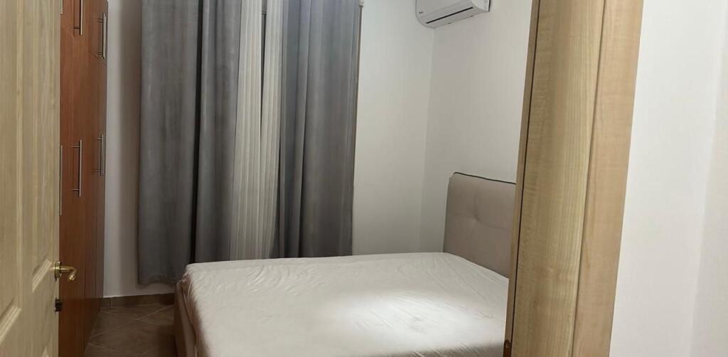 Ministria E Drejtesis Jepet Apartament Me Qera 2+1