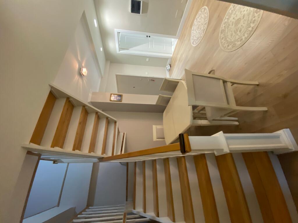 Papafingo in affitto,3+1,complesso FZ lago secco,2000 euro,con parcheggio