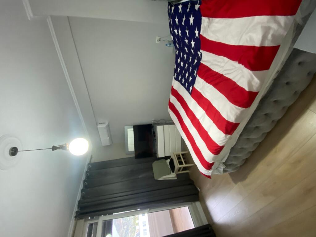 Papafingo in affitto,3+1,complesso FZ lago secco,2000 euro,con parcheggio