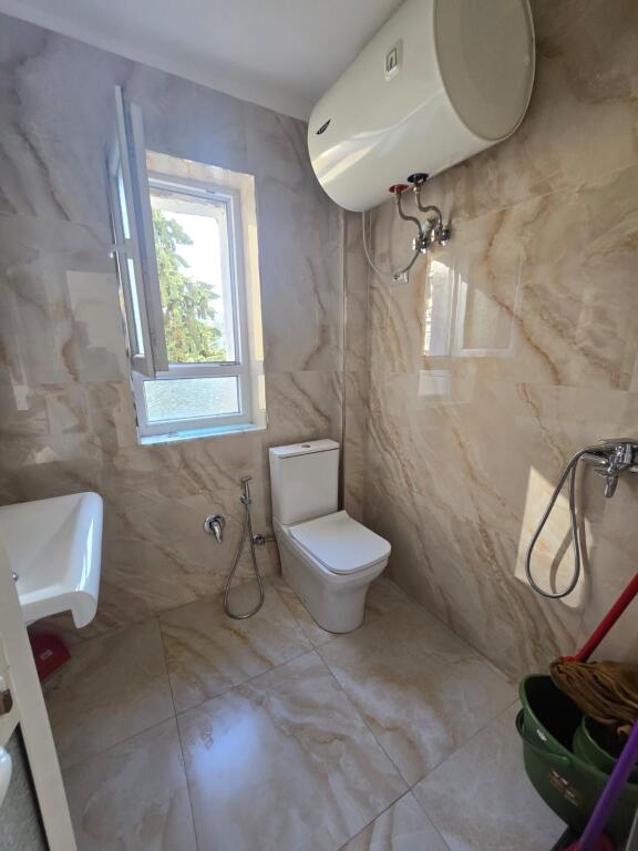 For rent 2+1+1 Komuna e Parisit 700€