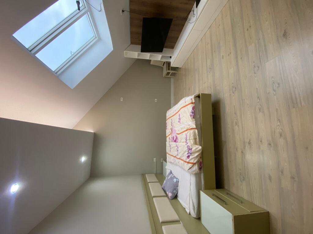 Papafingo in affitto,3+1,complesso FZ lago secco,2000 euro,con parcheggio