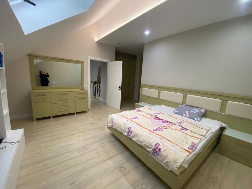 Affittasi Super Attico Duplex 3+2+1 Veranda Al Lago Secco