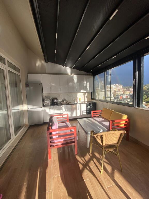 Affittasi Super Attico Duplex 3+2+1 Veranda Al Lago Secco