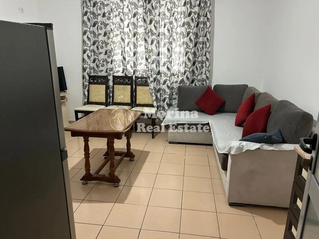 Qera, Hyrje Private 1+1, Fresk ,200 euro/muaj
