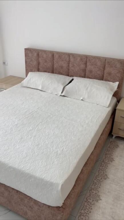 Apartment 1+1Zogu i Zi for rent