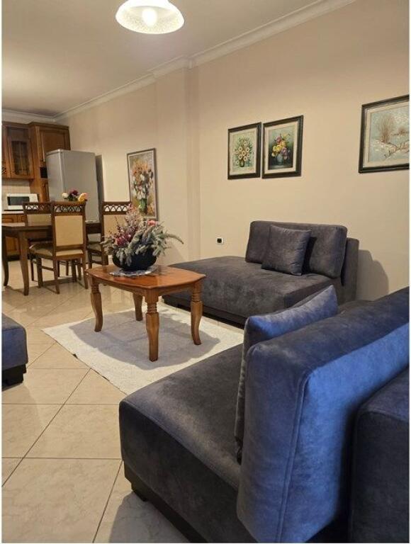 Apartament 2+1 per qira, Rruga Sami Frasheri, Blloku