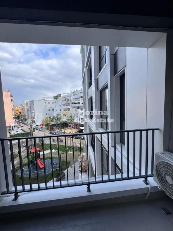 Qera, Apartament 1+1, Komuna Parisit, 700 euro/muaj