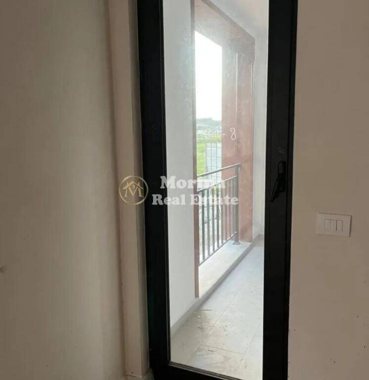 Qera, Apartament 1+1, Astir, 400 euro/muaj