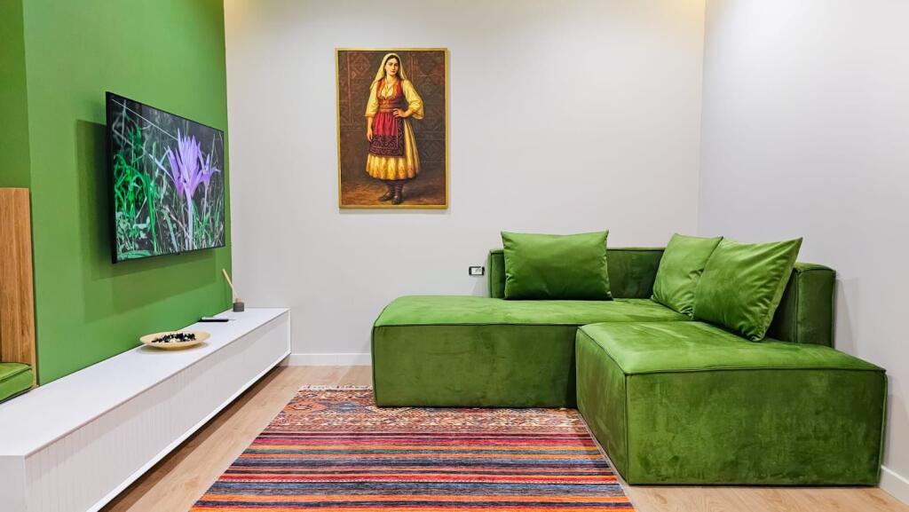 2 studi con vista mare in vendita a Vlore