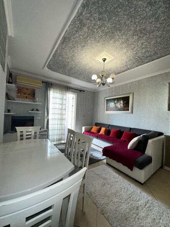 🏡 APPARTAMENTO IN AFFITTO 1+1+Balcone