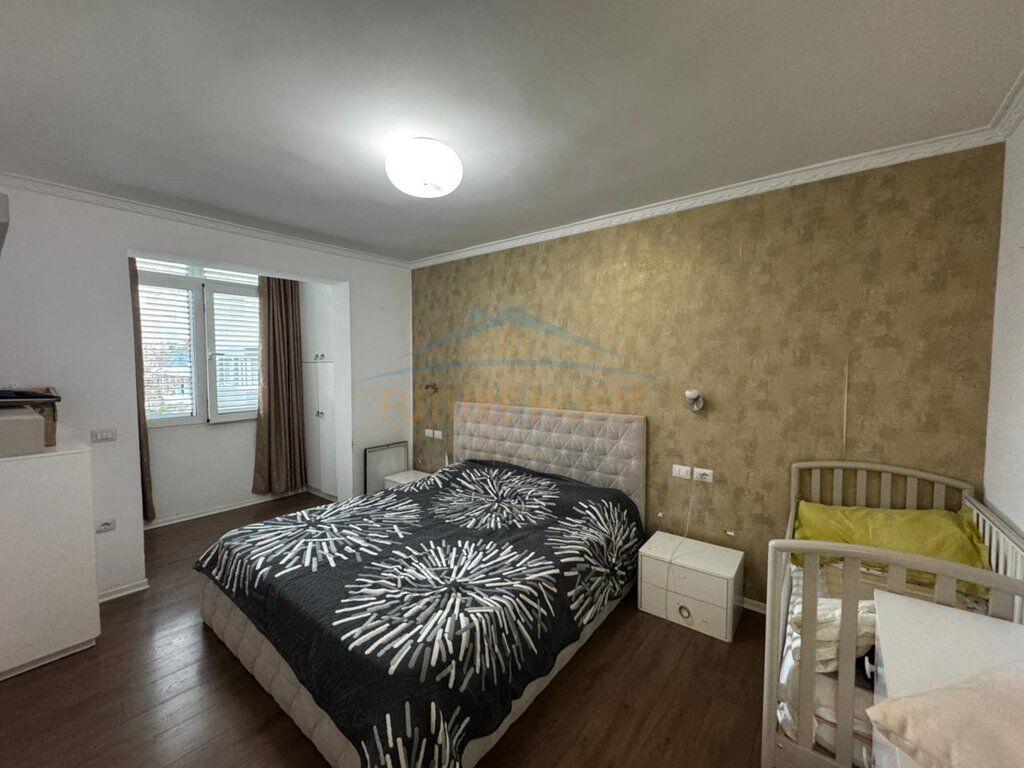 Apartament 1+1 për qera në Rrugen Perlat Rexhepi , Bllok prane Juridikut