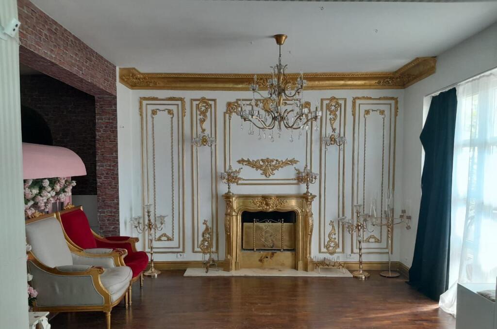 VILLA IN VENDITA 950 M2 ALLIAS 600.000 EURO