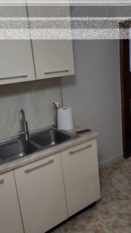 Apartment 2+1, Laprake!