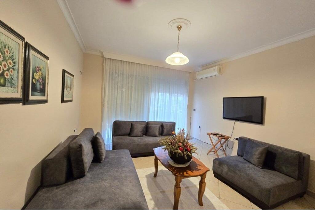 Apartament 2+1 per qira, Rruga Sami Frasheri, Blloku