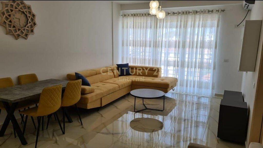 Apartament 1+1 per Shitje ne Yzberisht