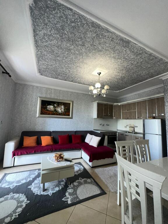 🏡 APPARTAMENTO IN AFFITTO 1+1+Balcone