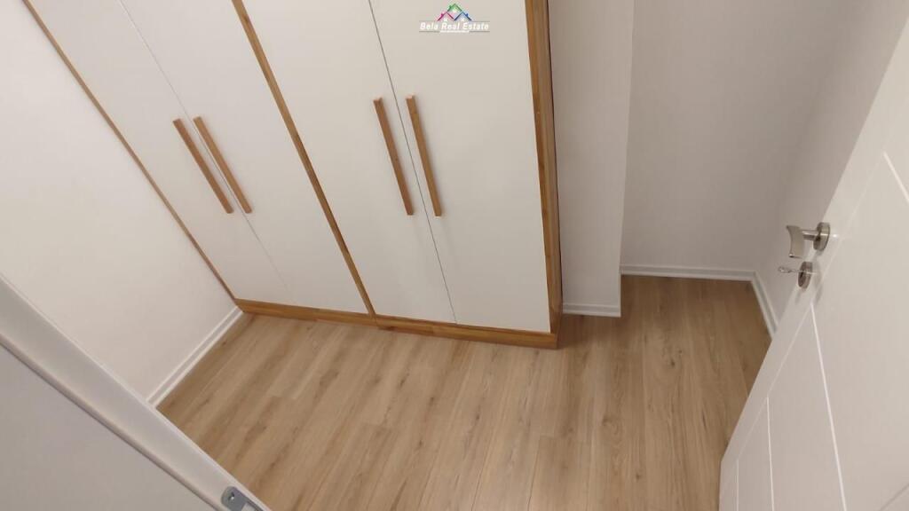 Apartament Me Qera 3+1+2 ne Porcelan prane UET (ID B230123) Tirane.